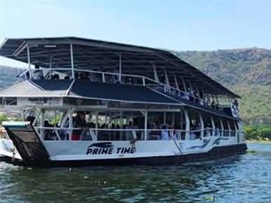 Prime Time Cruise Boat on Hartebeestpoort Dam
